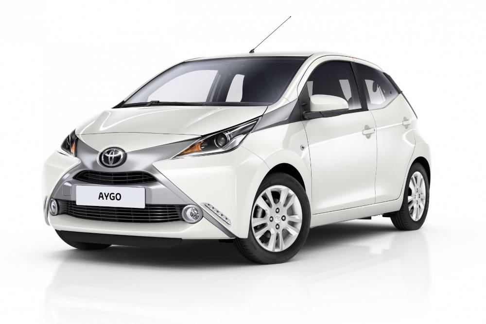 TOYOTA AYGO X